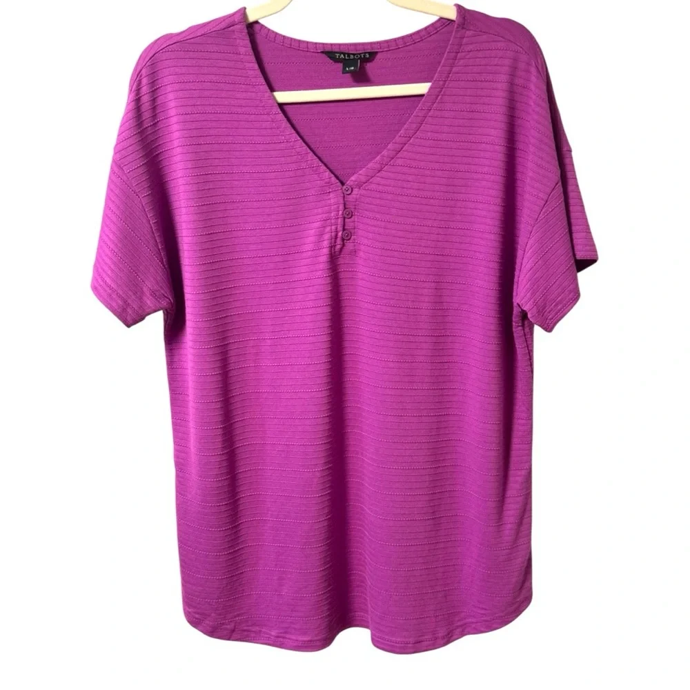 Talbots 3 Button V Neck Top in Purple Womens Large Short Sleeve Textured - Picture 5 of 11